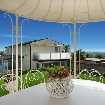 Relais Belvedere & Only Adults Apartment