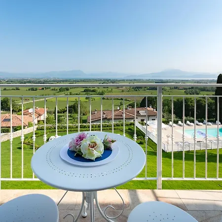 Relais Belvedere & Only Adults *
