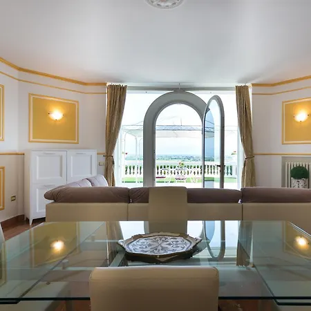Relais Belvedere & Only Adults Apartment